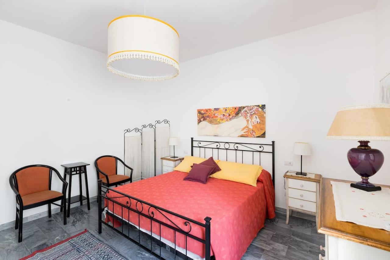 B&B Casa Sabella เลชเช ภายนอก รูปภาพ