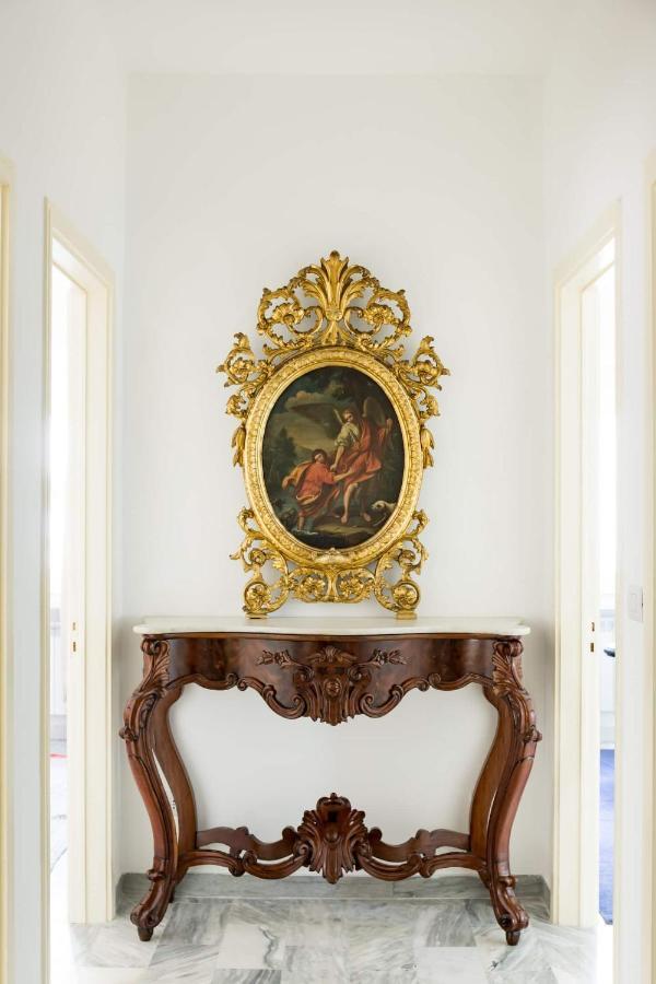 B&B Casa Sabella เลชเช ภายนอก รูปภาพ