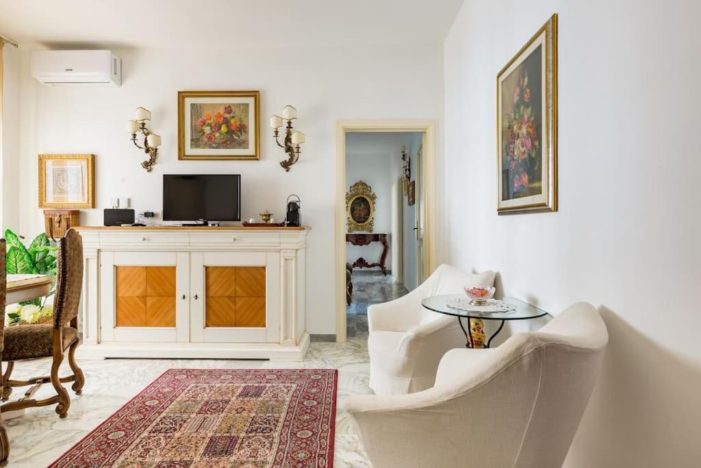 B&B Casa Sabella เลชเช ภายนอก รูปภาพ